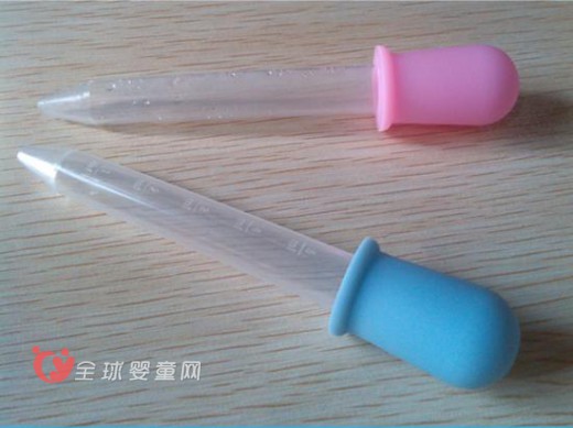 小土豆嬰幼兒硅膠滴管喂藥器 讓媽媽不再為喂藥而煩心