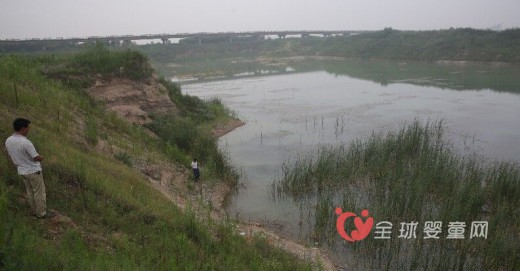 男孩溺亡同伴怕責(zé)罵掩蓋真像