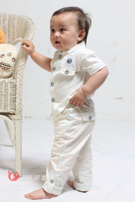 乔治小王子睡衣外交引领婴幼童睡衣潮