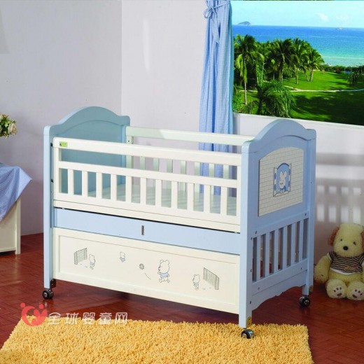 圣婴园多功能婴儿床 可秒变书桌的婴儿床