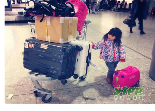 出游季怎么能少了英国Trunki儿童卡通行李箱呢