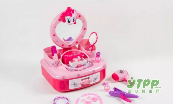 最受女孩欢迎玩具：小马宝莉”系列授权玩具国内上市