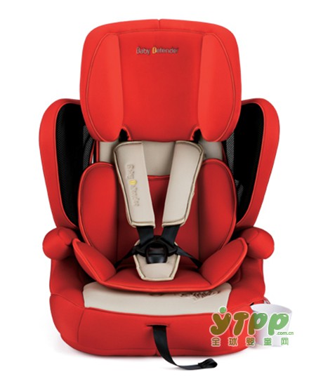 安全气囊并非针对儿童设计 儿童安全座椅可降低死亡率