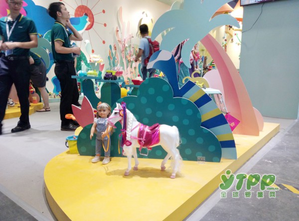 2017CBME孕婴童展精彩依旧  森林原型诠释B.Toys比乐