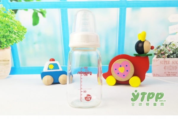 玻璃奶瓶哪款好用 贝亲标口径高硼硅玻璃奶瓶