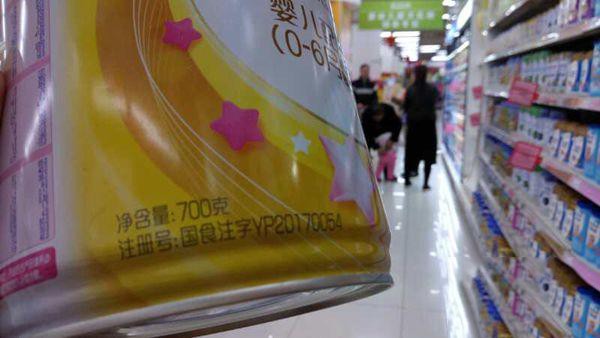奶粉更“透明”消费者更放心 “国标装”奶粉在福州亮相
