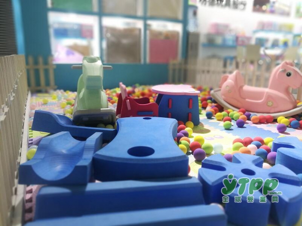 感谢江苏明德玩具股份有限公司董事长-潘炜接受了婴童品牌网记者的采访