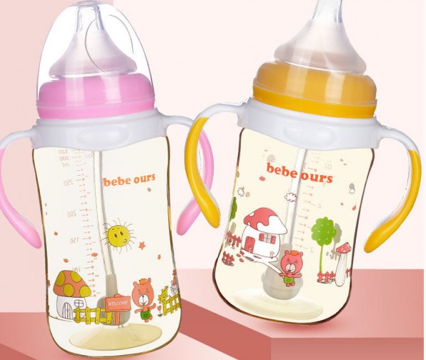 奶瓶细菌残留危害宝宝身体健康 小憨熊纳米银抑菌奶瓶