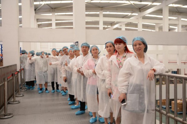 婴童品牌网媒体带你走进：百跃羊乳集团万吨级全智能全球羊乳粉样板工厂