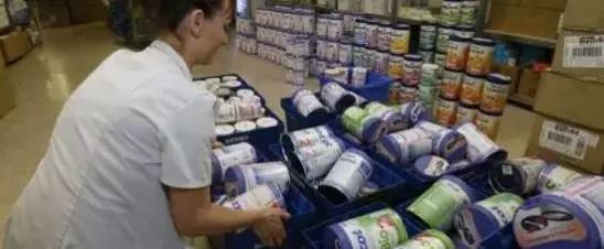 在中国召回48.9万罐“毒奶粉”的兰特黎斯 拆除祸首，重新开工
