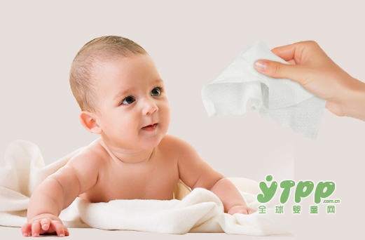 宝必舒婴幼儿湿巾 比水还要低的刺激呵护肌肤