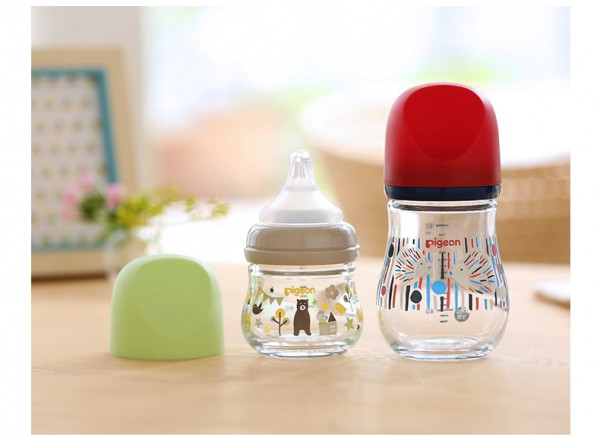 一个奶瓶的使用保质期是多久  贝亲新生儿宽口径防胀气玻璃奶瓶亲喂瓶喂自由切换