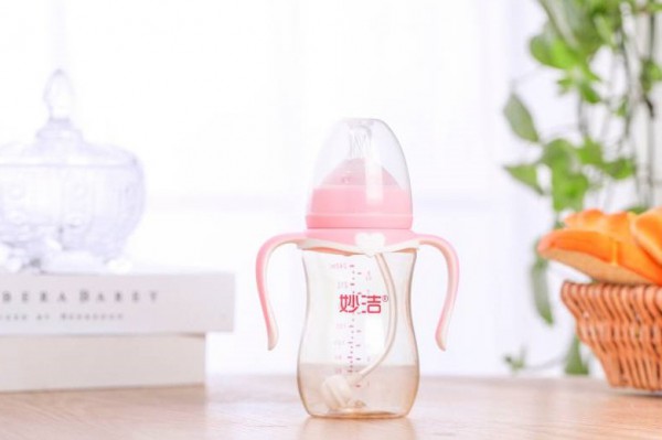 宝宝的奶瓶要怎么选择好   妙洁陶瓷奶瓶怎么样