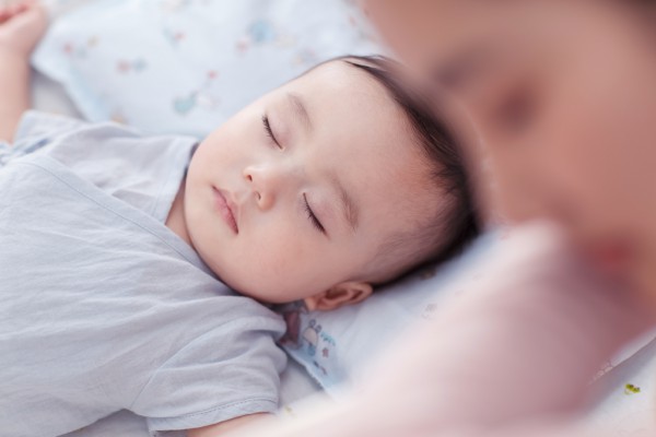 宝宝的好睡眠是由好的纸尿裤决定的—泡泡虫纸尿裤