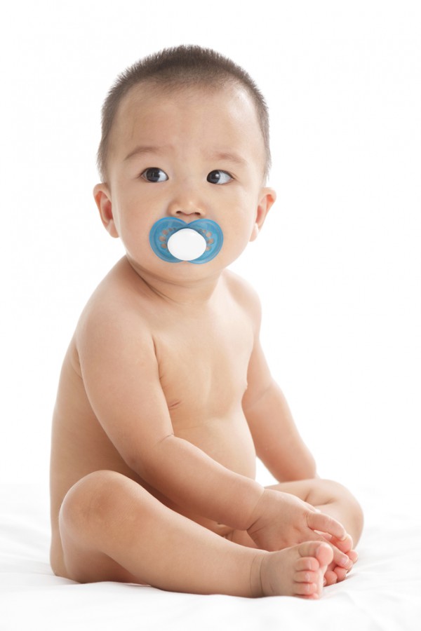 宝宝开始磨牙怎么办？雪卡儿磨牙棒帮助宝宝锻炼咀嚼能力