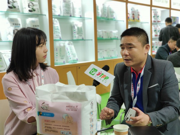 天才酷纸尿裤在第29届京正·北京国际孕婴童展大放异彩！