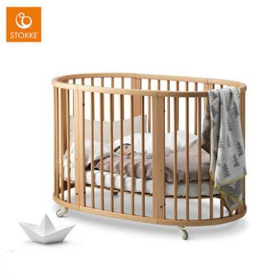 婴儿床要如何选择  Stokke Sleepi Bed实木婴儿床陪伴宝宝安心入睡