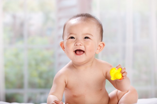 宝宝出牙有哪些症状可以发现   五谷驾到香蕉味磨牙棒独立包装有挂绳