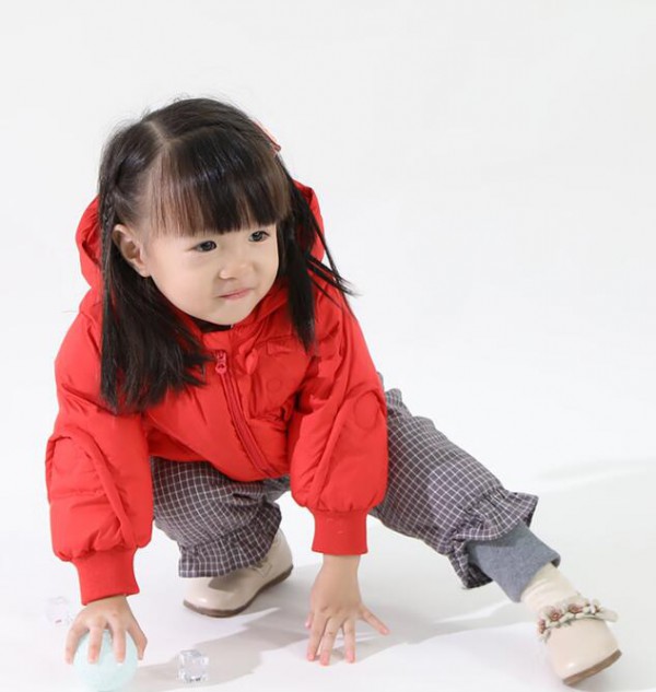 巴黎小猪儿童羽绒服红色过年新衣   儿童冬装婴儿羽绒服