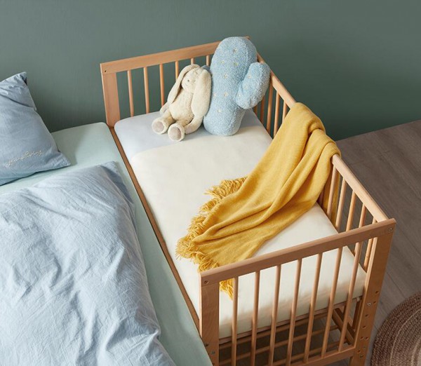 KUB可优比婴儿床  解决大床拼接有缝难题