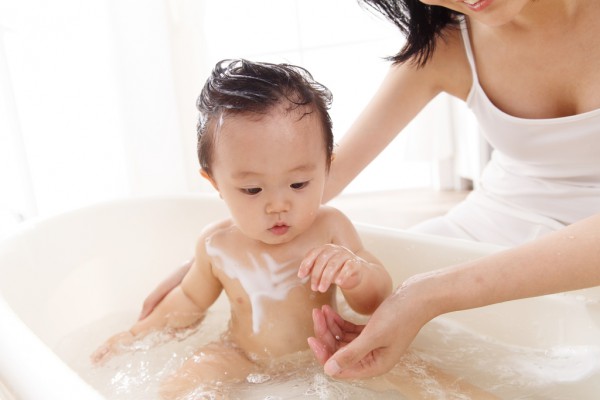 小象奇奇婴儿洗发沐浴露 植物萃取 温和无泪 清洁呵护婴儿初生幼肌