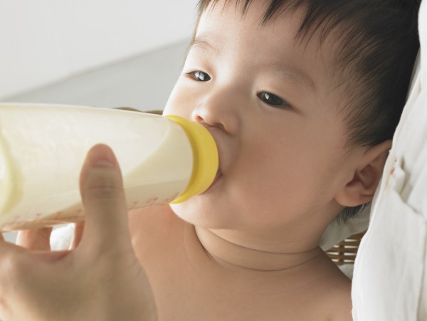 免敏米粉对孩子有好处吗？      养育之恩强化铁免敏米粉补充宝宝全面营养