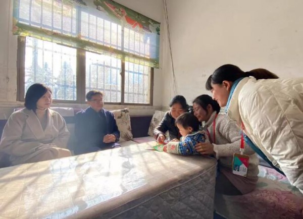 运动宝贝集团与中国发展研究基金会共赴毕节支持乡村早期教育振兴
