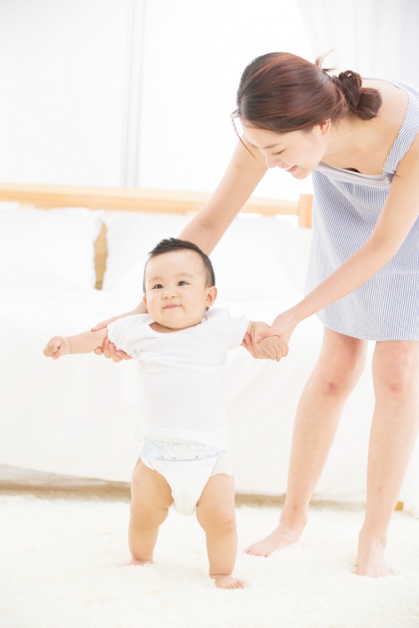 初夏適合寶寶學步嗎   愛佰蓓學步褲助力寶寶走出人生第一步