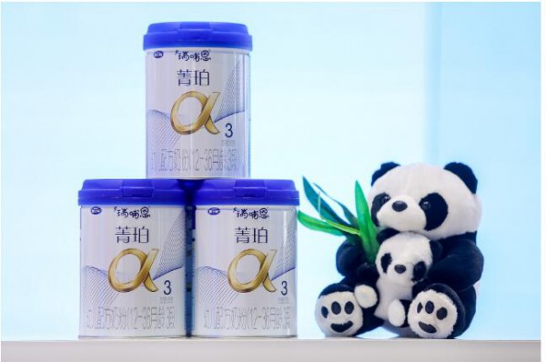 給寶寶選擇哪個(gè)品牌的奶粉好   瑞哺恩鉆研專利高端產(chǎn)品 打造親乳奶粉