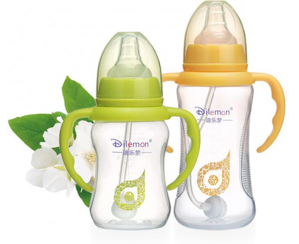 宝宝奶瓶多久换一次 迪乐梦宝宝奶瓶系列安全吗