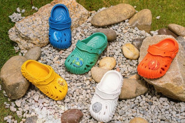 稳健医疗跨行推出童鞋品牌W-kid！