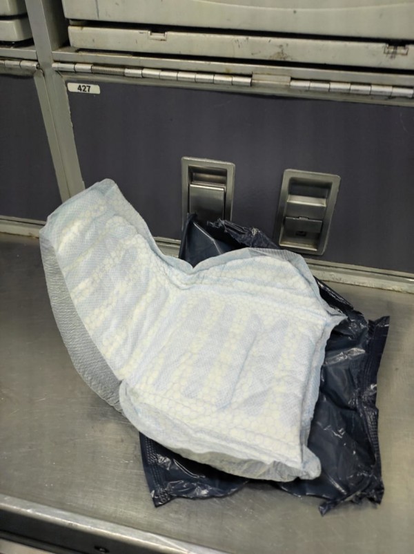 纸尿裤被当炸弹，巴拿马航空公司闹乌龙