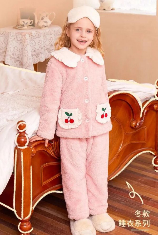 冬天儿童睡衣选什么材质的好？