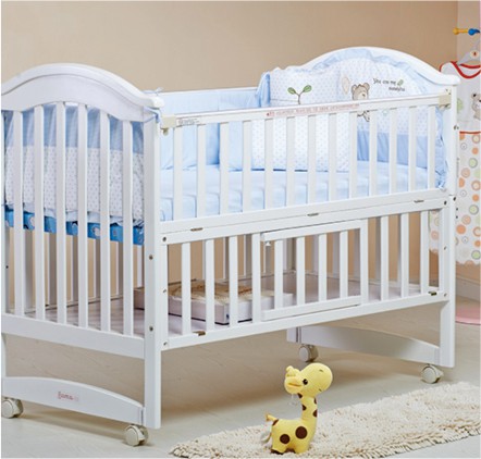 小狮贝恩婴儿寝居用品婴儿床代理,样品编号:23244