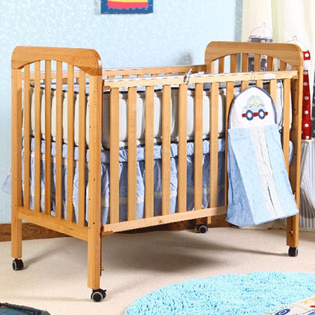 贝安诺婴儿床辛巴达婴儿木床代理,样品编号:32033