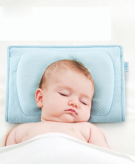 初生宝宝婴儿睡枕防偏头枕