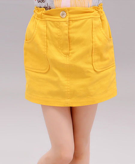 摩登小姐黄色简单时尚短裙