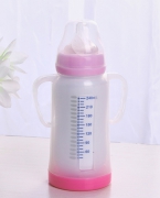 妙洁240lm直瓶粉色奶瓶形妙洁奶瓶陶瓷骨瓷玲珑镂空保鲜奶瓶