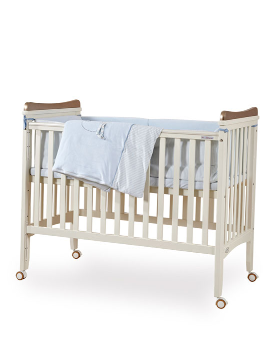 爱斯博儿婴儿床实木欧式多功能宝宝BB婴儿床代理,样品编号:74711