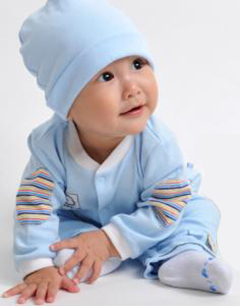 宝宝穿衣搭配讲究多  如何给宝宝穿衣